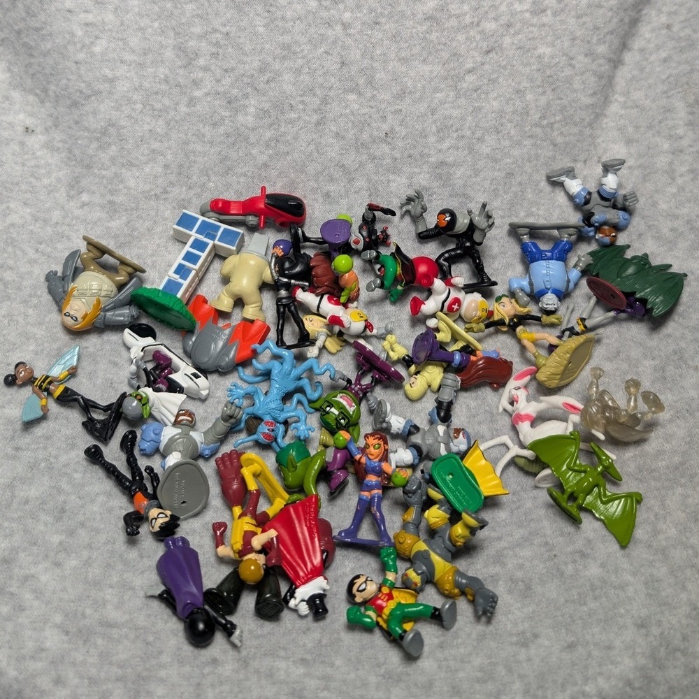 DC Comics Teen Titans Action Figure Lot Multicolor‎ 2004 Vintage Miniatures Toys